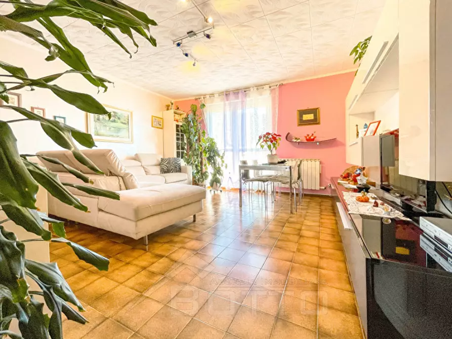 Immagine 1 di Appartamento in vendita  in Via Oberdan, 42 a Omegna