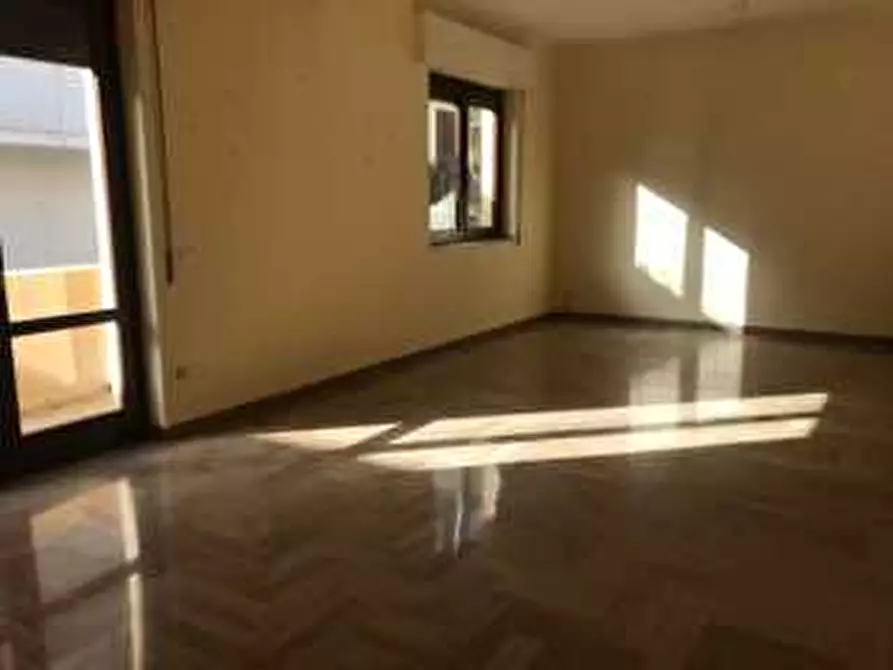 Immagine 23 di Appartamento in vendita  in viale europa a Villabate