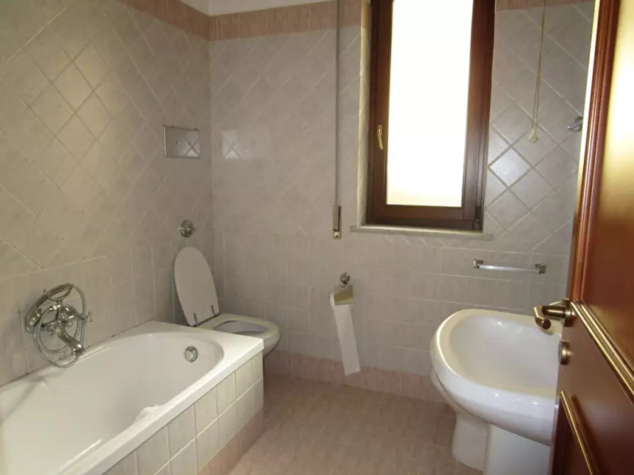 Immagine 31 di Appartamento in vendita  in viale europa a Villabate