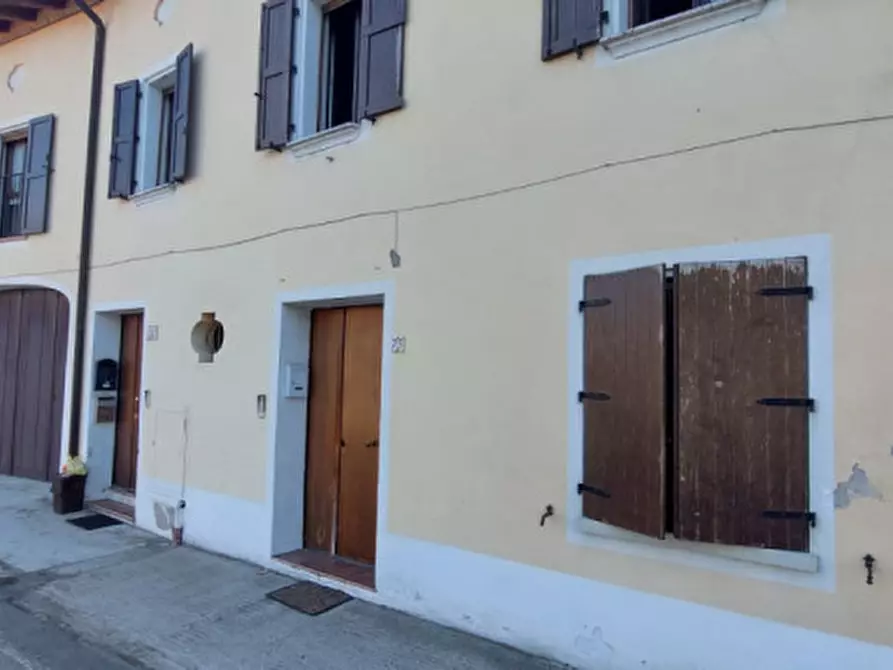 Immagine 1 di Appartamento in vendita  in Via Imperiale Inferiore a Brescello