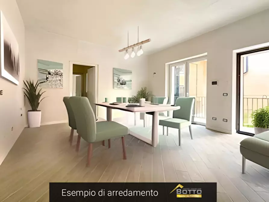 Immagine 1 di Appartamento in vendita  in Piazza Italia, 1 a Gattinara