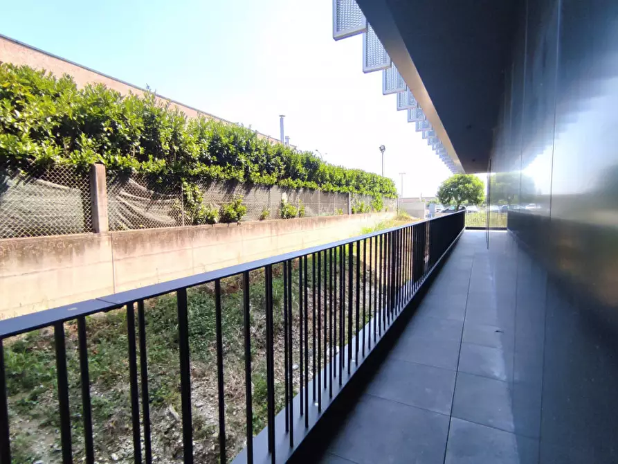 Immagine 3 di Ufficio in affitto  a Castelfranco Veneto