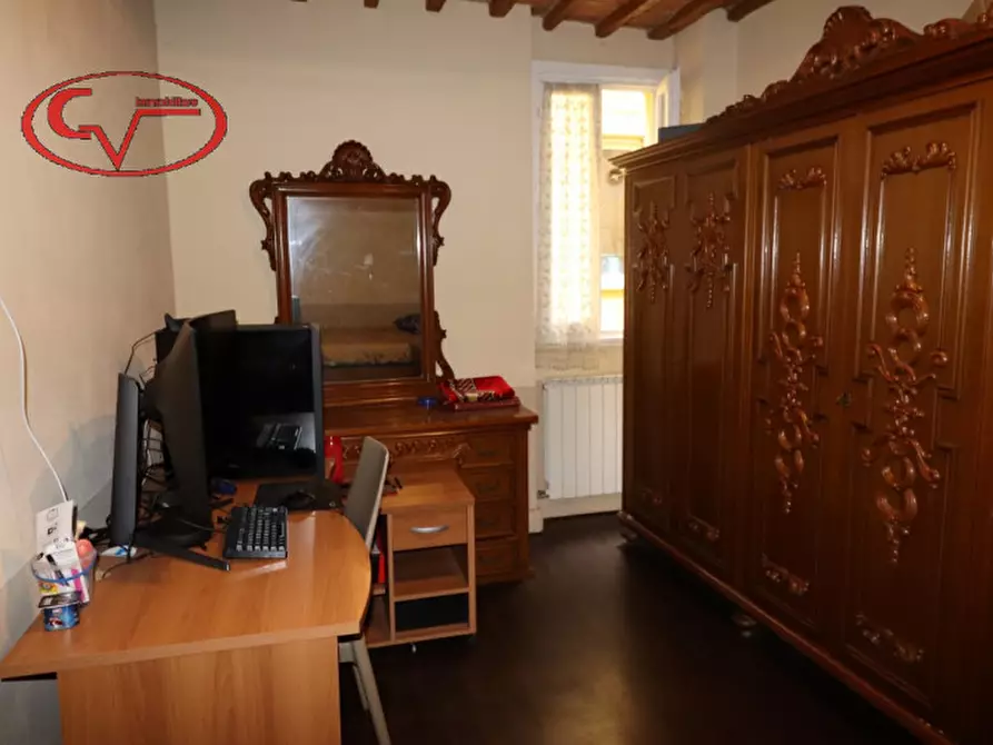 Immagine 14 di Appartamento in vendita  in via roma a Montevarchi