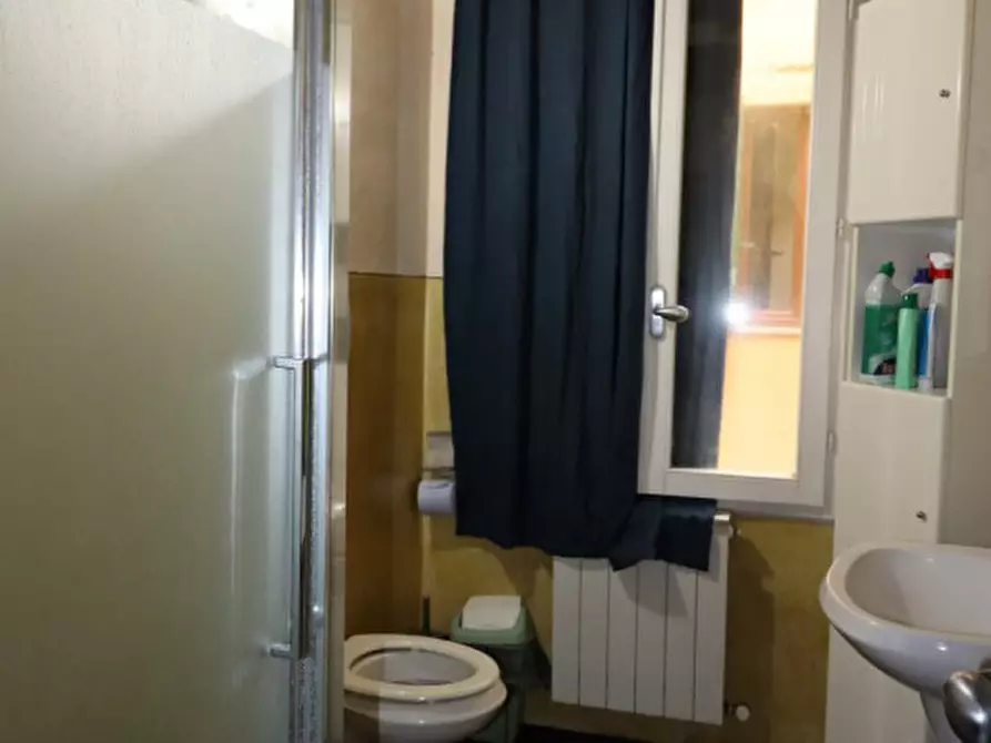 Immagine 16 di Appartamento in vendita  in via roma a Montevarchi