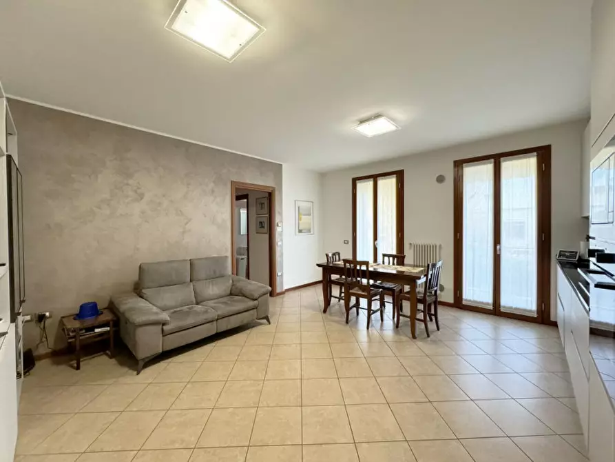 Immagine 1 di Appartamento in vendita  in Via Monte Cero a Este