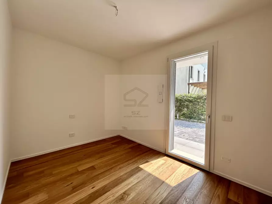 Immagine 7 di Appartamento in vendita  in via comino a Padova