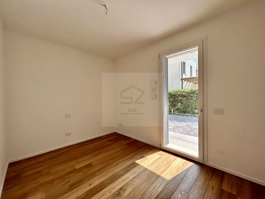 Immagine 9 di Appartamento in vendita  in via comino a Padova
