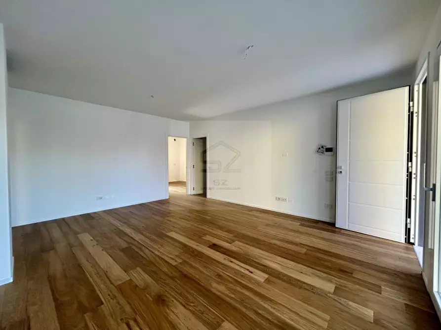 Immagine 2 di Appartamento in vendita  in via comino a Padova