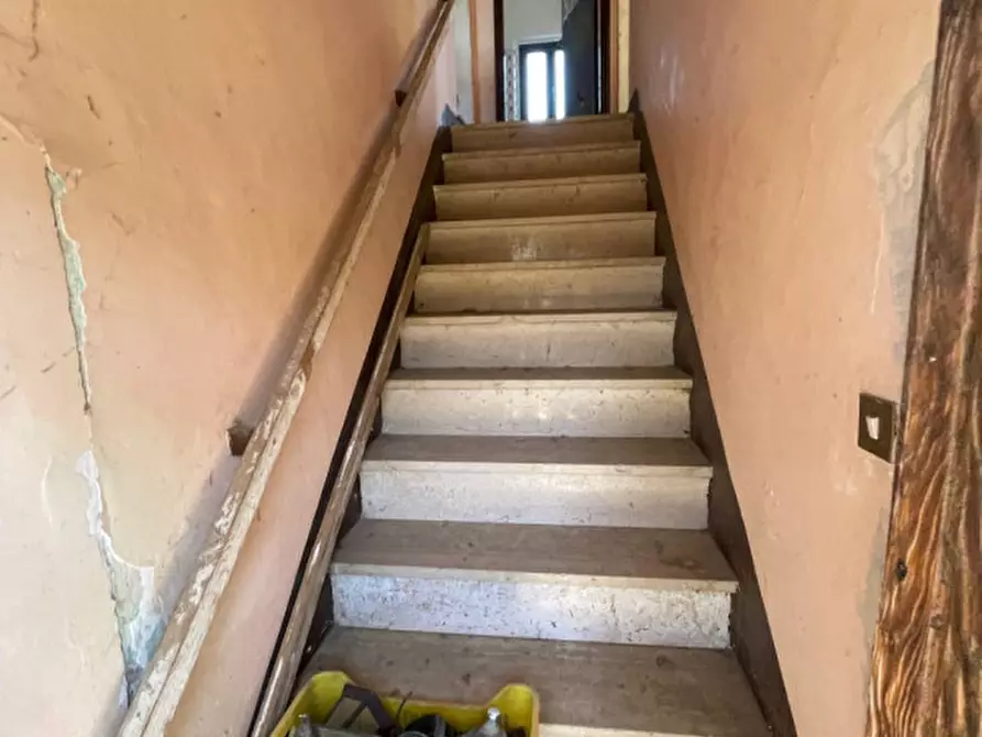 Immagine 25 di Rustico / casale in vendita  a Ostra