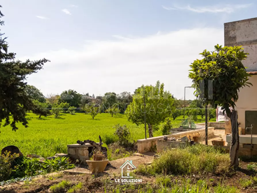 Immagine 19 di Villa in vendita  in strada comunale del rosario a Putignano