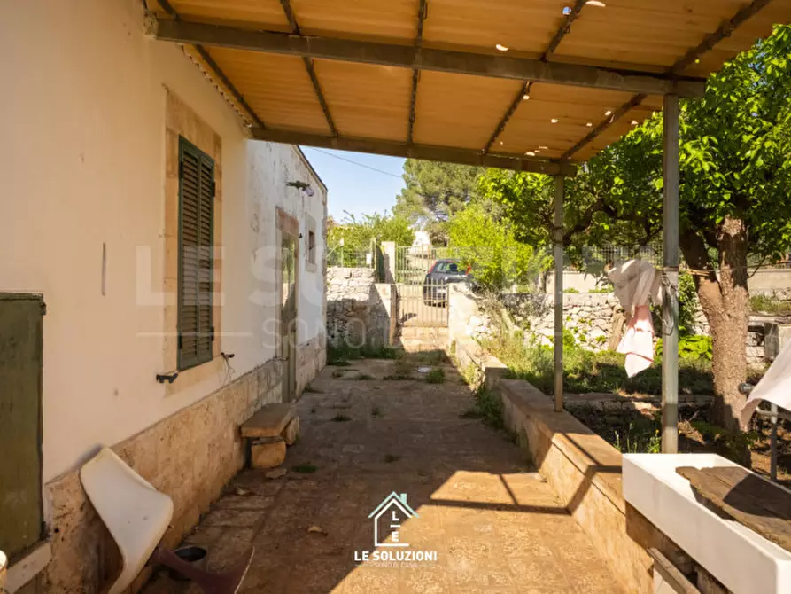 Immagine 22 di Villa in vendita  in strada comunale del rosario a Putignano