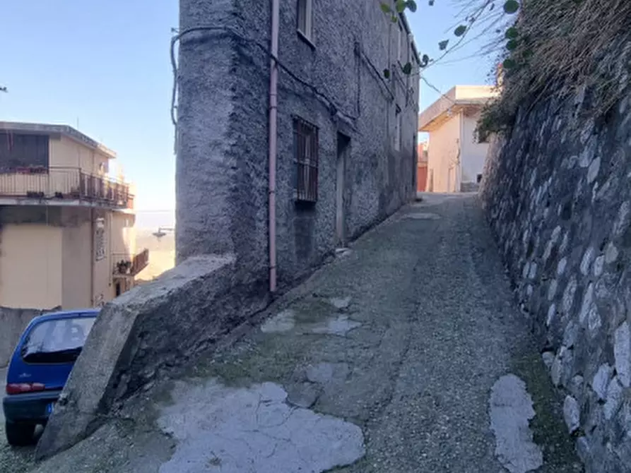 Immagine 8 di Casa indipendente in vendita  in Via Cattedrale, 38 a Santa Lucia Del Mela