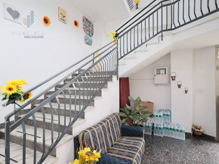 Immagine 17 di Appartamento in vendita  in via Bari n.01 a Palagonia