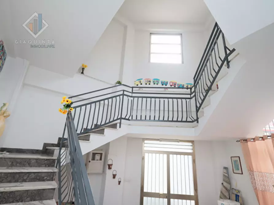 Immagine 18 di Appartamento in vendita  in via Bari n.01 a Palagonia