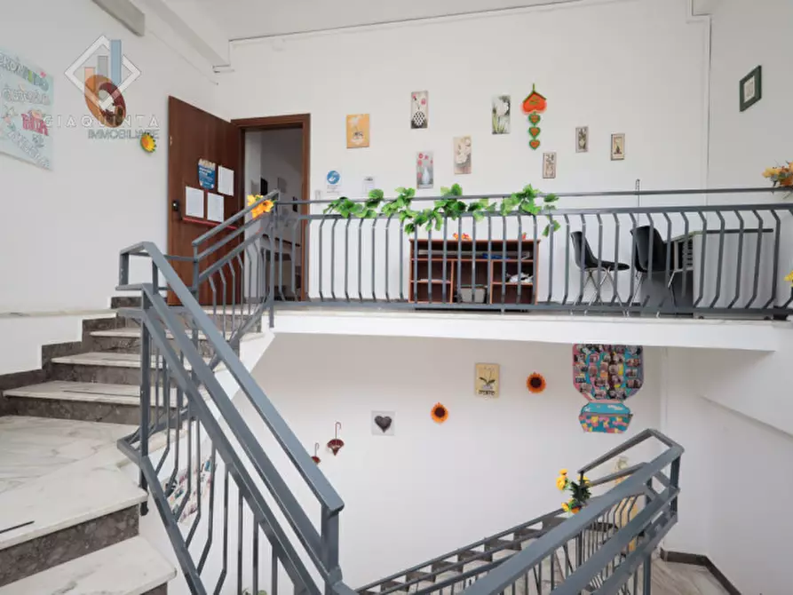 Immagine 19 di Appartamento in vendita  in via Bari n.01 a Palagonia