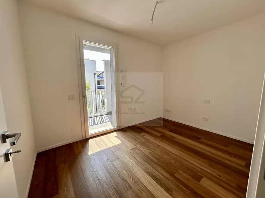 Immagine 16 di Appartamento in vendita  in via comino a Padova