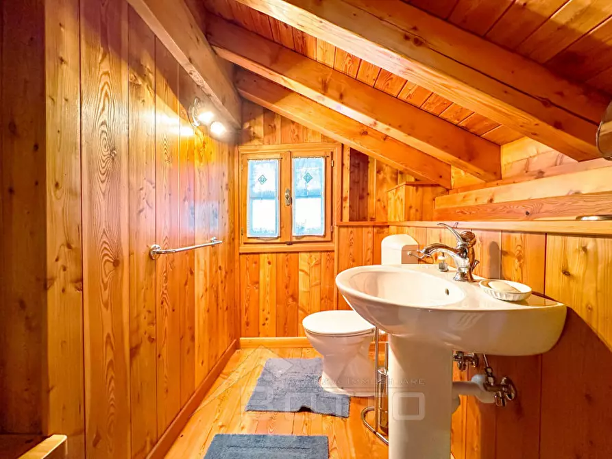 Immagine 28 di Appartamento in vendita  in casa capietto a Mollia