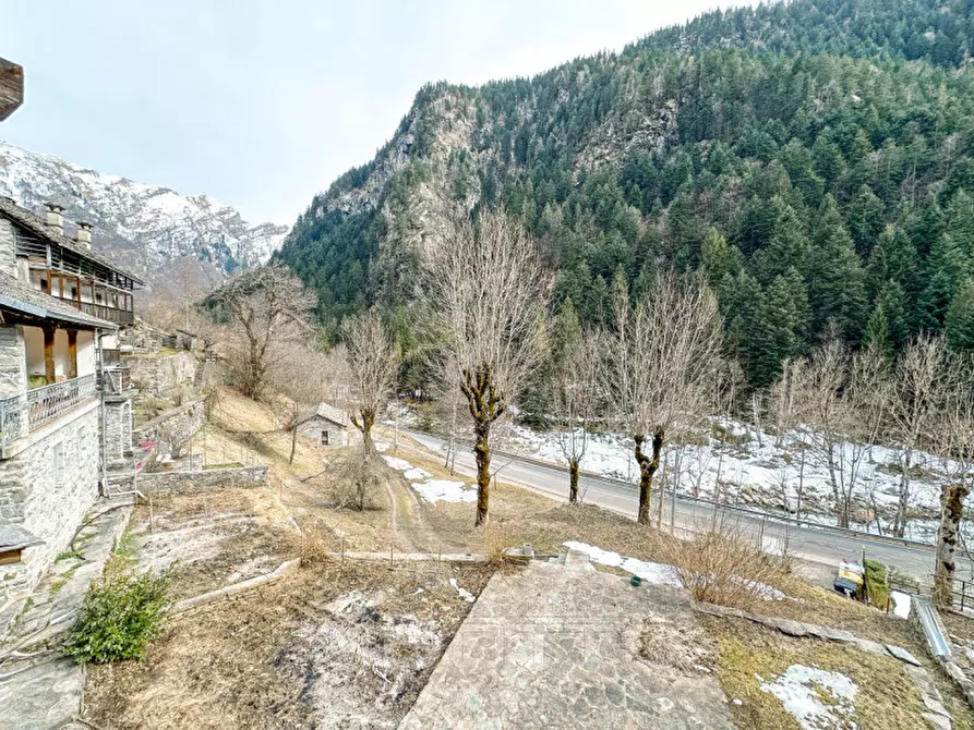 Immagine 35 di Appartamento in vendita  in casa capietto a Mollia