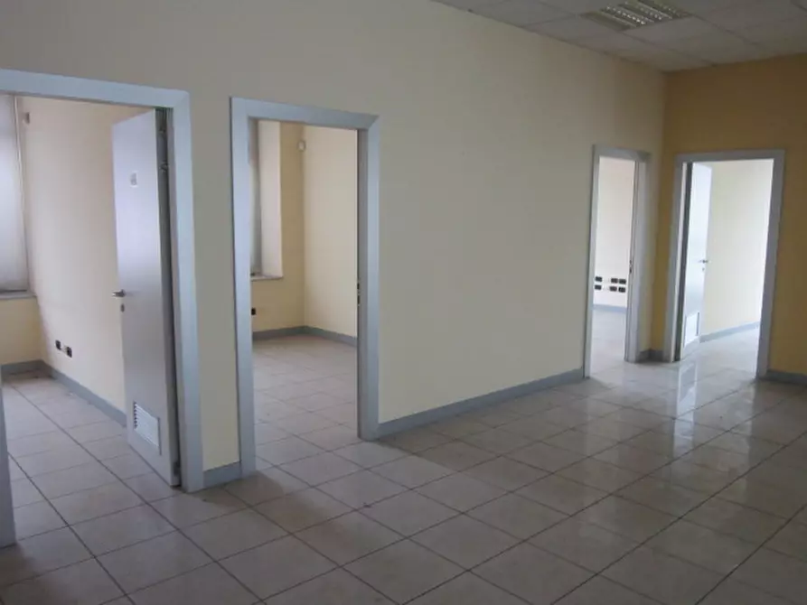 Immagine 12 di Ufficio in vendita  in Piazzale Europa 46 a Sarezzo