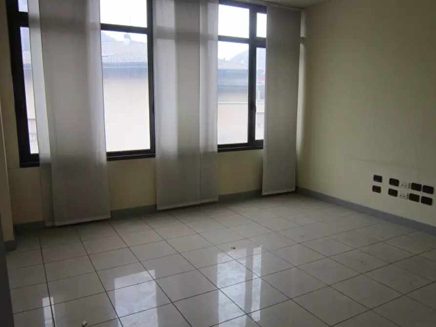 Immagine 13 di Ufficio in vendita  in Piazzale Europa 46 a Sarezzo