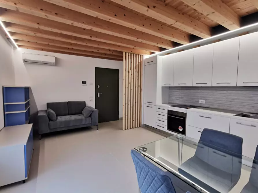 Immagine 3 di Appartamento in affitto  a Soave