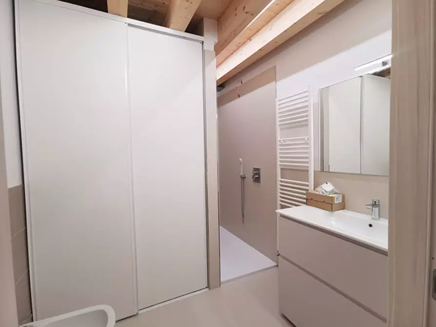 Immagine 5 di Appartamento in affitto  a Soave