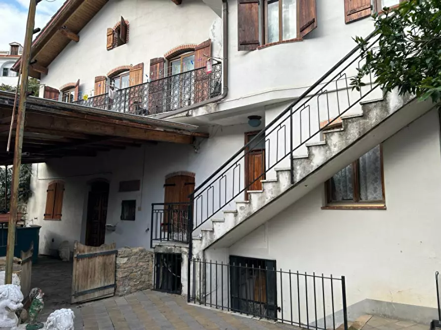 Immagine 1 di Casa indipendente in vendita  in Strada Borgo Tinasso a San Remo