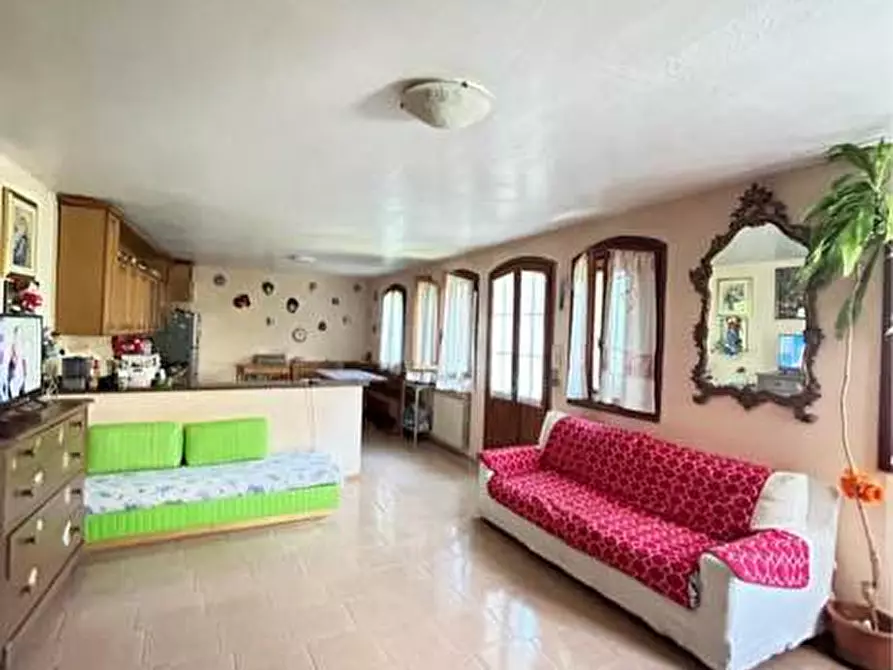 Immagine 23 di Casa indipendente in vendita  in Strada Borgo Tinasso a San Remo