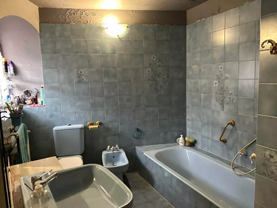 Immagine 29 di Casa indipendente in vendita  in Strada Borgo Tinasso a San Remo