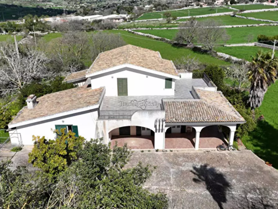 casa indipendente in vendita a Modica