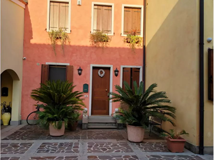 Immagine 38 di Casa indipendente in vendita  in Riviera San Benedetto a Padova