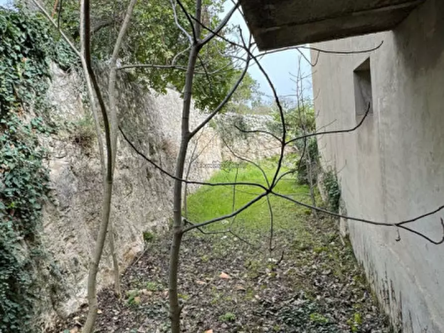 Immagine 11 di Rustico / casale in vendita  in Contrada San Silvestro Rassabia a Modica