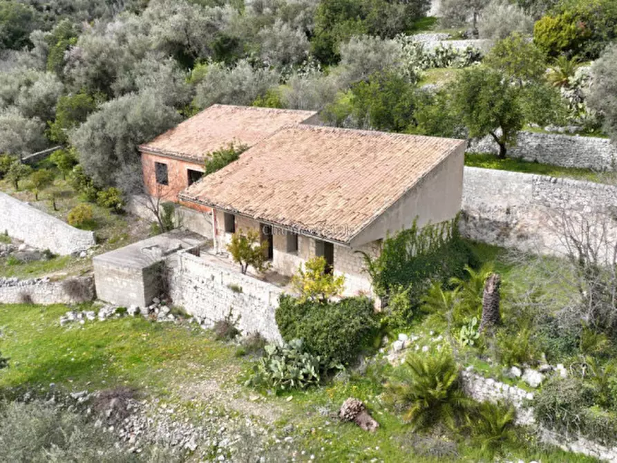 Immagine 25 di Rustico / casale in vendita  in Contrada San Silvestro Rassabia a Modica