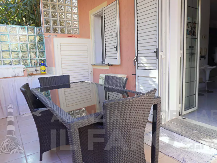 Immagine 13 di Villetta a schiera in vendita  in via Aggius a La Maddalena