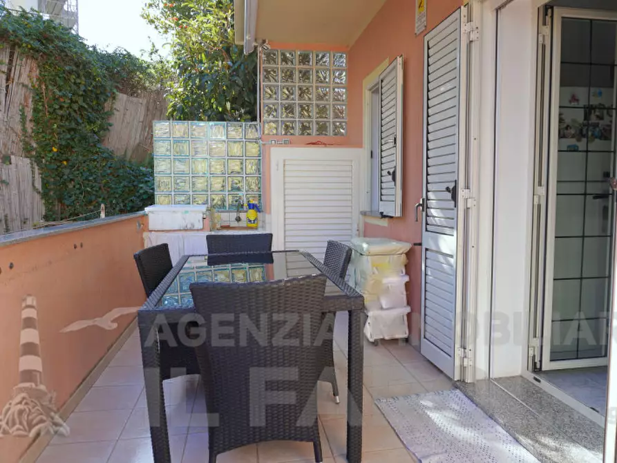 Immagine 14 di Villetta a schiera in vendita  in via Aggius a La Maddalena