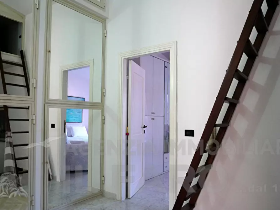 Immagine 20 di Villetta a schiera in vendita  in via Aggius a La Maddalena