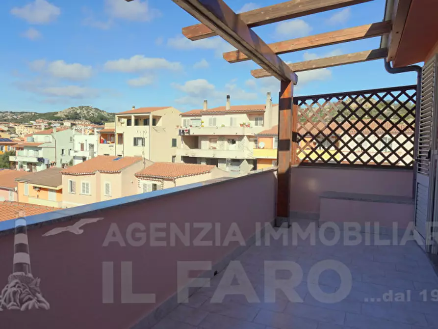 Immagine 26 di Villetta a schiera in vendita  in via Aggius a La Maddalena