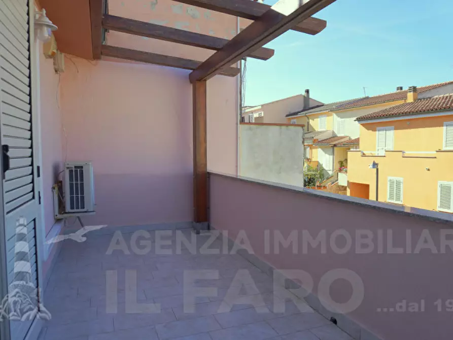 Immagine 27 di Villetta a schiera in vendita  in via Aggius a La Maddalena