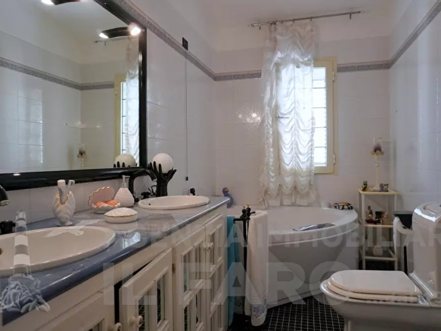 Immagine 30 di Villetta a schiera in vendita  in via Aggius a La Maddalena