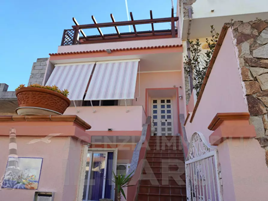 Immagine 33 di Villetta a schiera in vendita  in via Aggius a La Maddalena