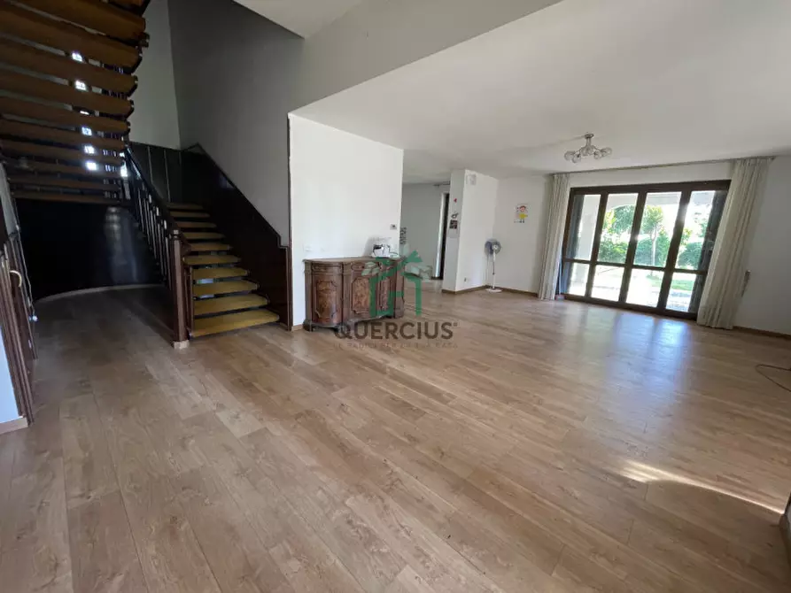 Immagine 15 di Villa in vendita  in via fontanelle a San Bonifacio