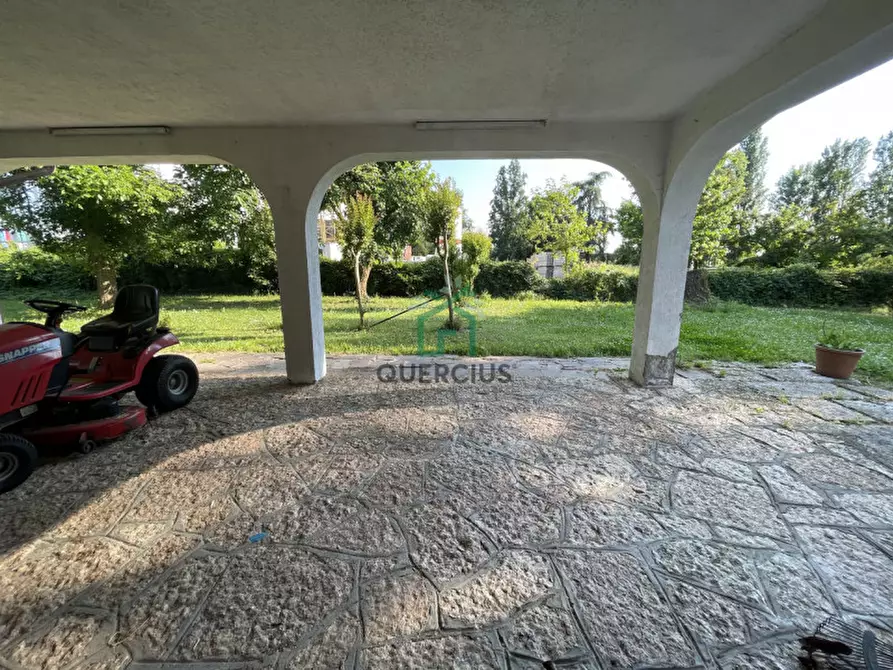 Immagine 35 di Villa in vendita  in via fontanelle a San Bonifacio