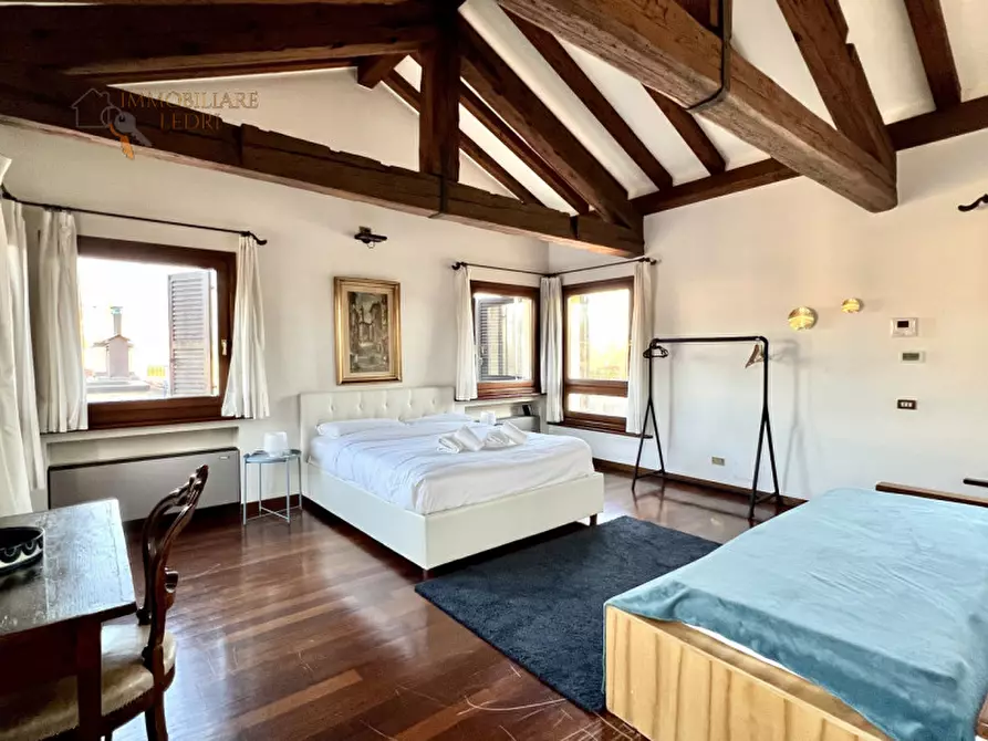 Immagine 1 di Appartamento in vendita  in Stradone San Fermo a Verona