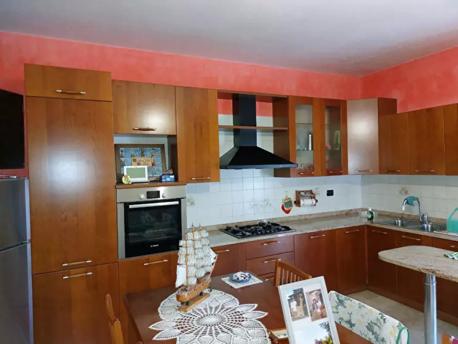 Immagine 5 di Appartamento in vendita  a Trebaseleghe