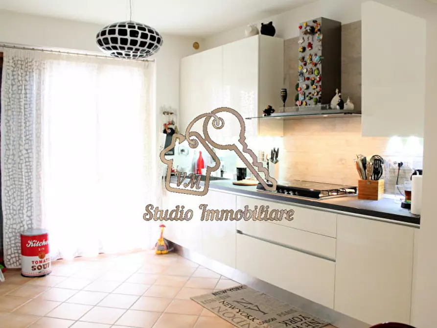 Immagine 8 di Appartamento in vendita  in Via Visano, 31 a Roma