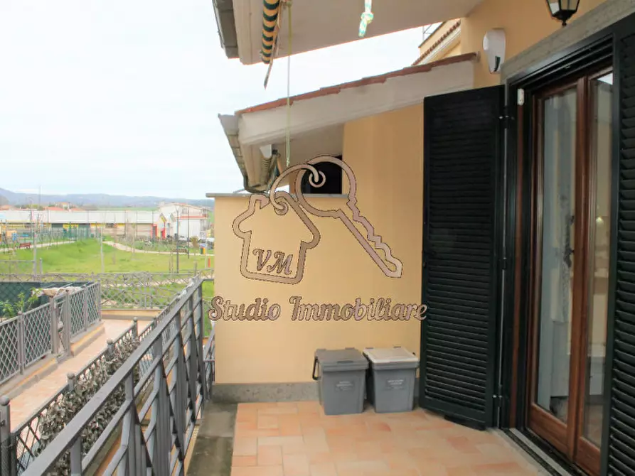 Immagine 11 di Appartamento in vendita  in Via Visano, 31 a Roma