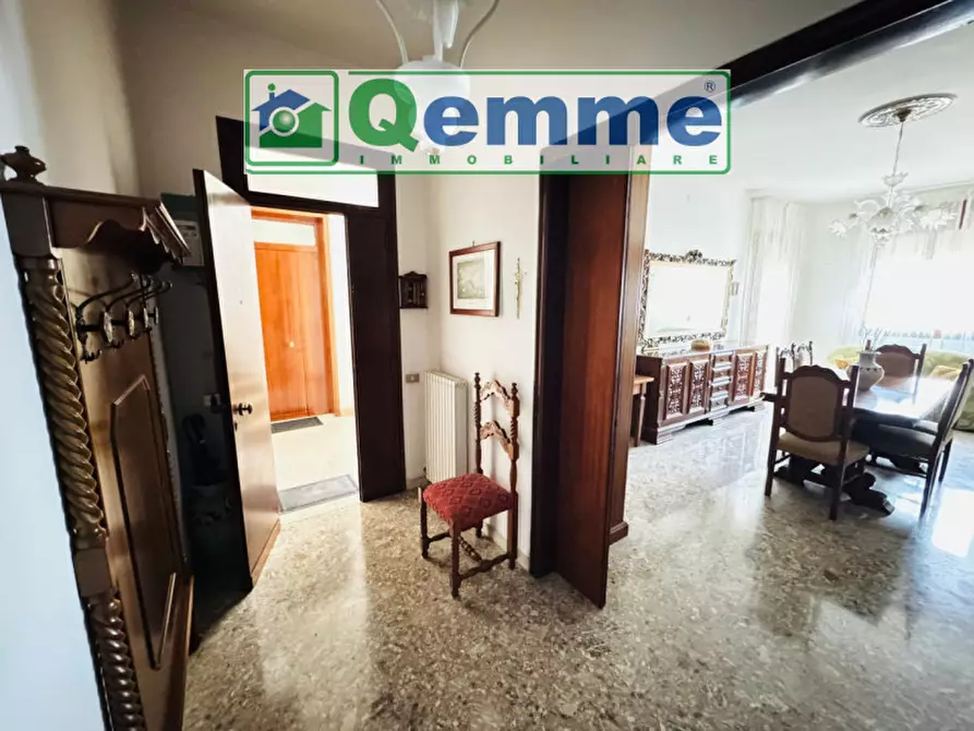 Immagine 3 di Appartamento in vendita  in Via Giuseppe Mazzini a San Cesario Di Lecce