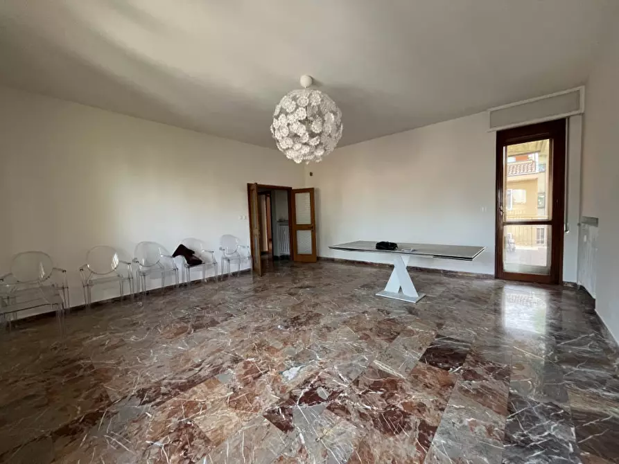 Immagine 1 di Appartamento in affitto  in via gandino a Bologna