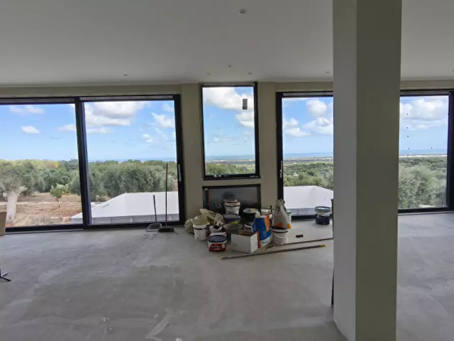 Immagine 20 di Villa in vendita  in EGUE a Fasano