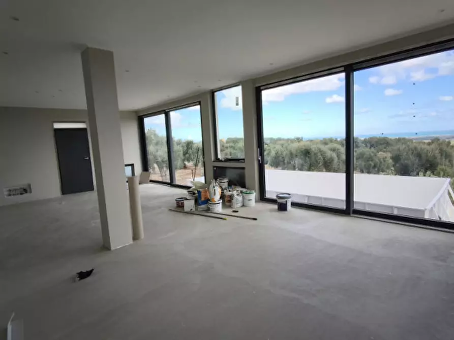 Immagine 26 di Villa in vendita  in EGUE a Fasano